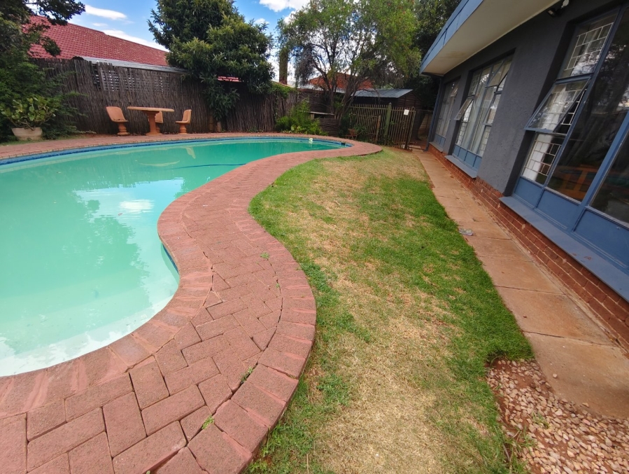 To Let 3 Bedroom Property for Rent in Fleurdal Free State